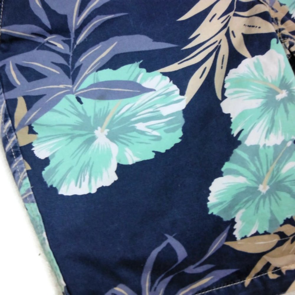 Mens Aeropostale Hawaiian Print Bermuda Shorts -29 - Picture 8 of 8